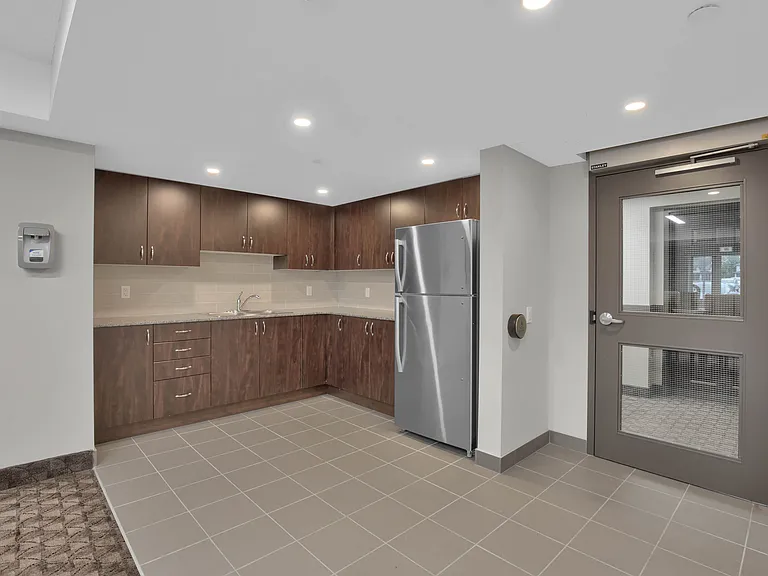 105 Ridgeway Pl — Photo 7