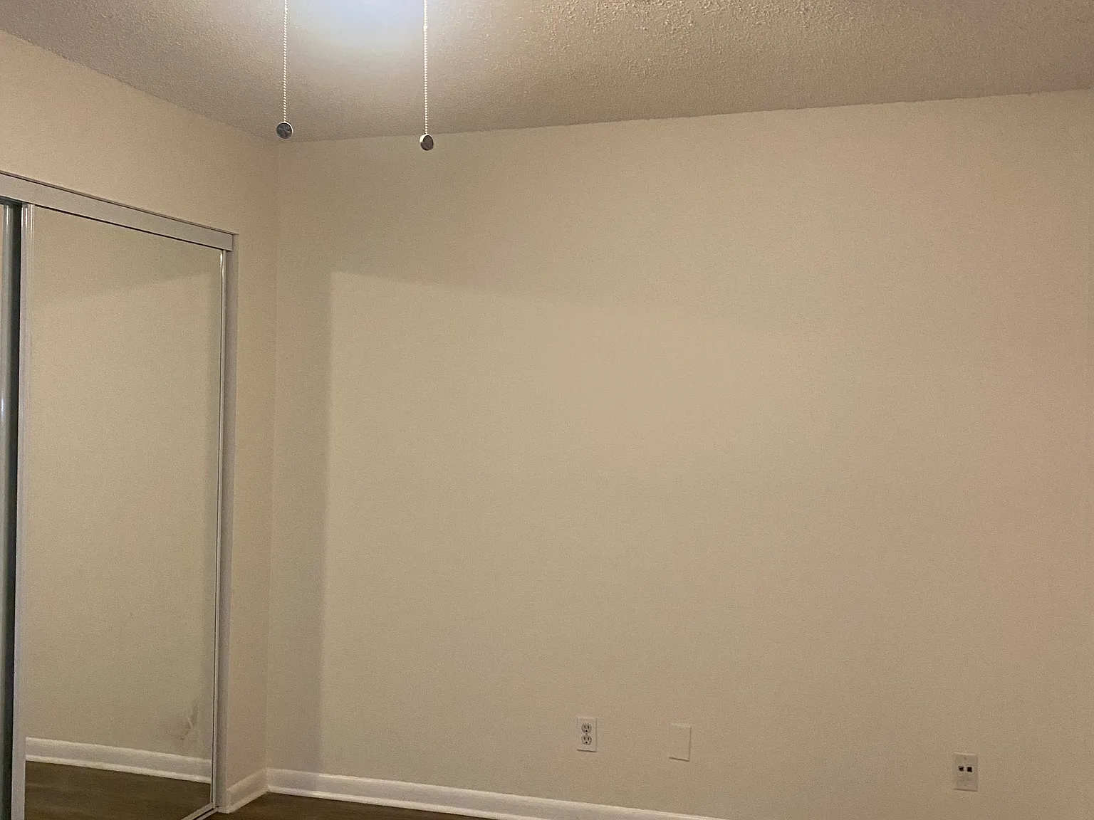 2 bed, 850 sqft, $1,275 — Photo 3