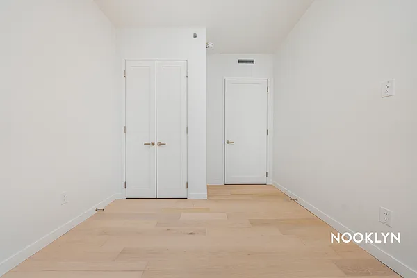 Rented by Nooklyn NYC LLC | media 38