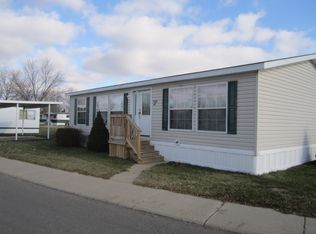 1322 Calvert St #86, Owosso, MI 48867