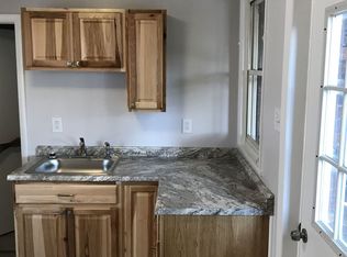 395 Connecticut Ave, Rochester, PA 15074