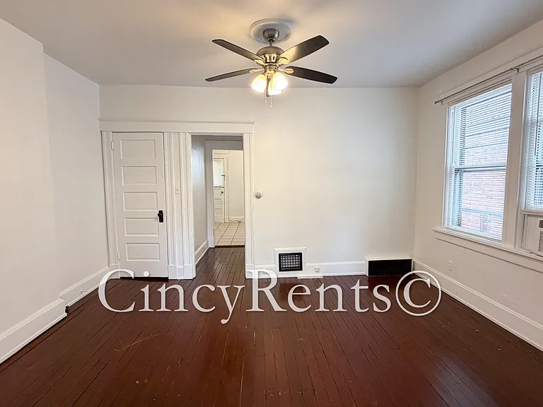 4027 Edwards Rd #4 — Photo 20