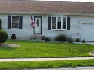 2208 Michael Dr, Portage, IN 46368