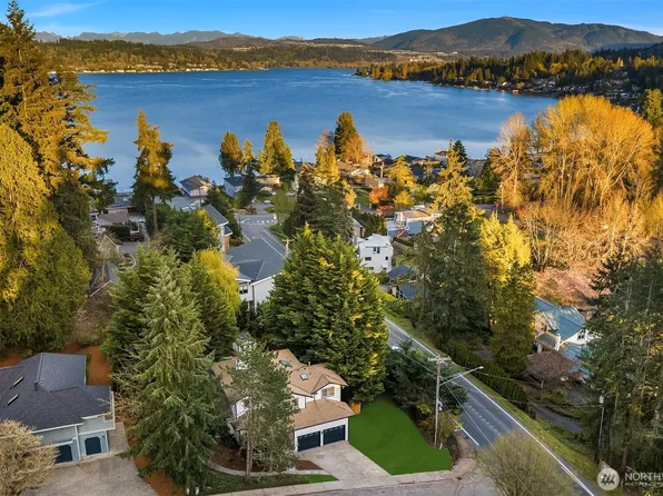 3328 168th Place SE, Bellevue, WA 98008