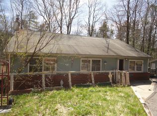 T 475 Kroucher Dr, Stroudsburg, PA 18360