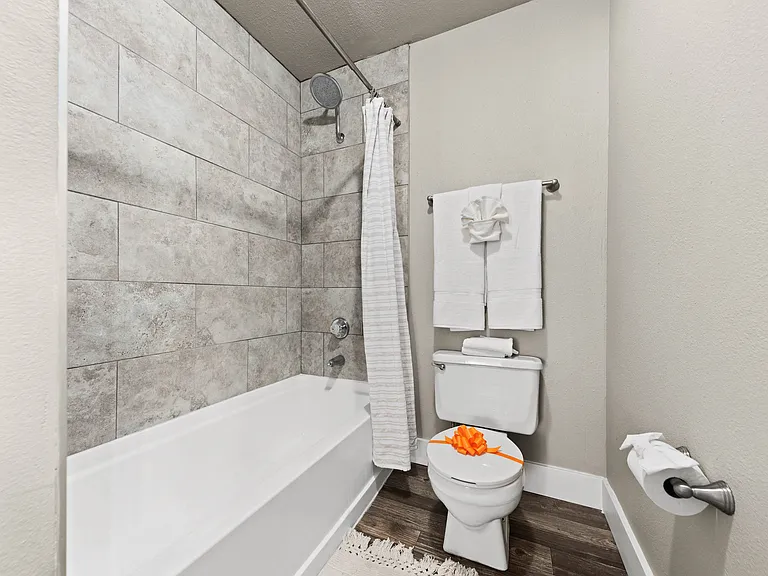 Asteria Apartment Homes — Photo 8