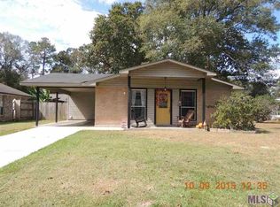34743 Gravesbriar Dr, Denham Springs, LA 70706