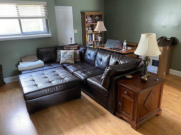 5th image of 1217 W 70th St #11