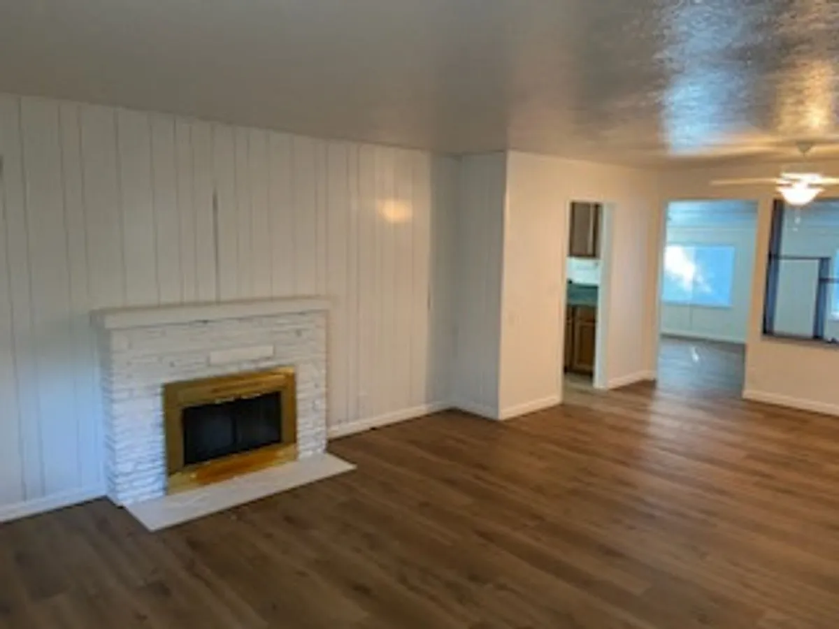 Building Photo - 115 Terrace Dr