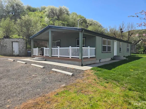 22122 Lapwai Rd, Lapwai, ID 83540