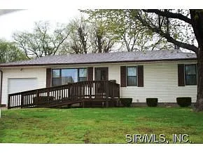 1545 Saint Clair Ave photo 1
