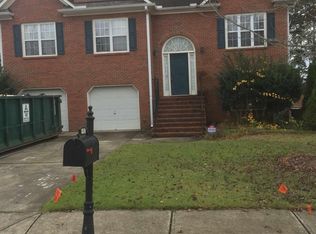 5510 Huntington Mist Dr, Stone Mountain, GA 30087