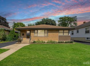 303 N Ardmore Ave, Villa Park, IL