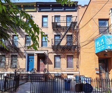 771 52nd St, Brooklyn, NY, 11220