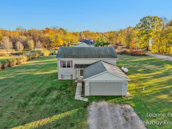 3422 Cecelia Ct, Hastings, MI 49058