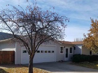 141 W Tamarack Cir, Parachute, CO 81635