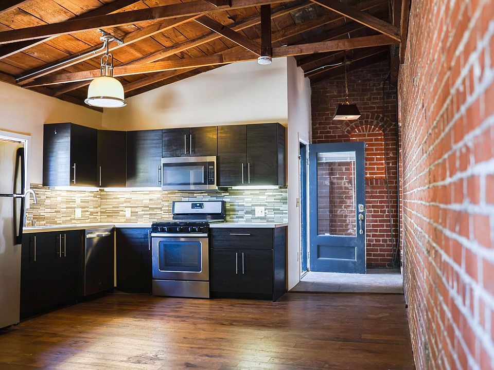 1st image of 328 3rd St #328.5