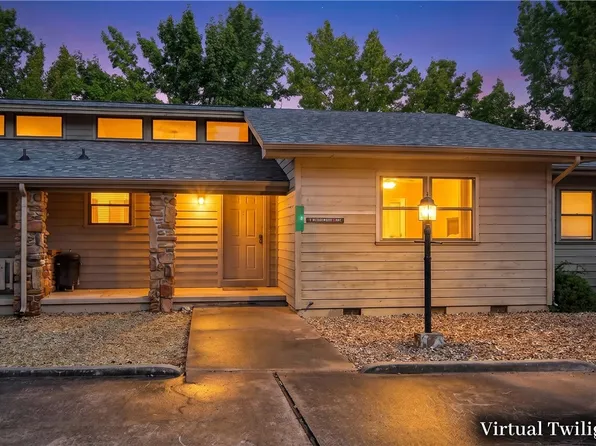 4 Wedgewood Ln, Eureka Springs, AR 72631