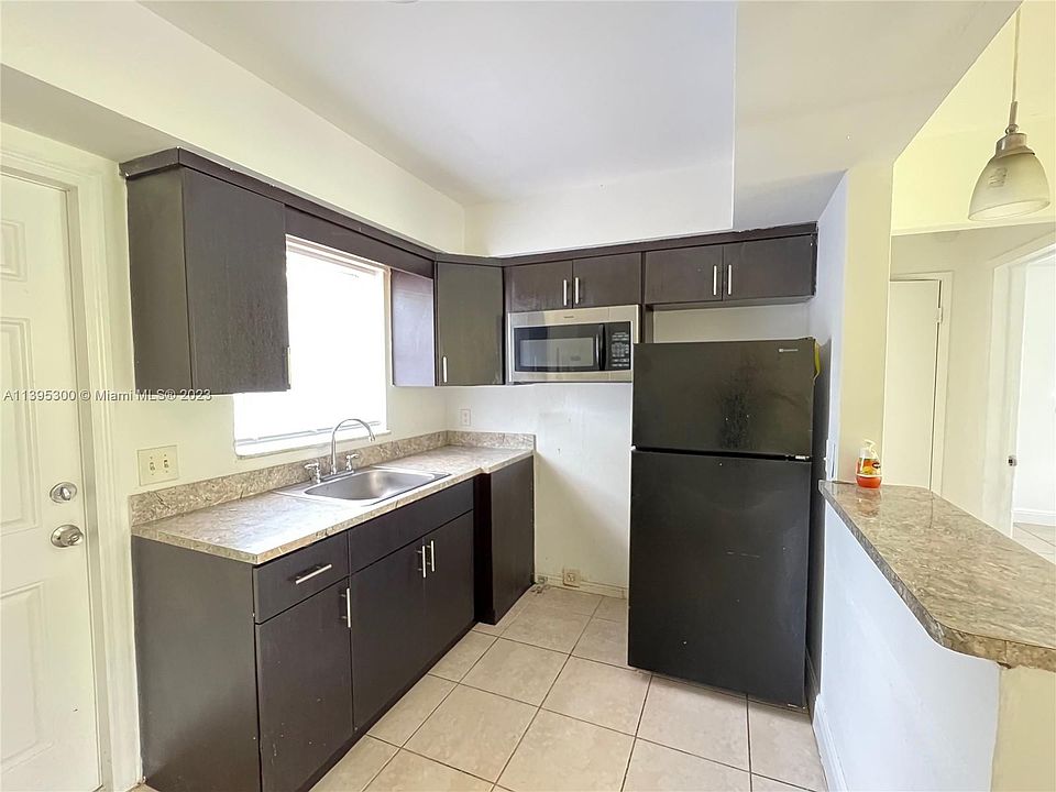 1st image of 4340 NW 21st Ave #1