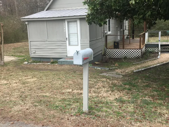 2242 Landing Rd, Providence Forge, VA 23140