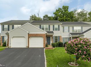 57 Tupelo St, Lititz, PA 17543