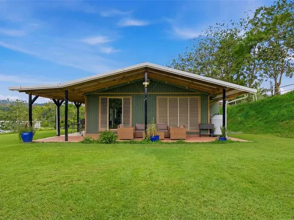 (undisclosed Address), Toa Alta, PR 00953