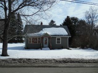 2870 Greenhurst Ave, Bemus Point, NY 14712