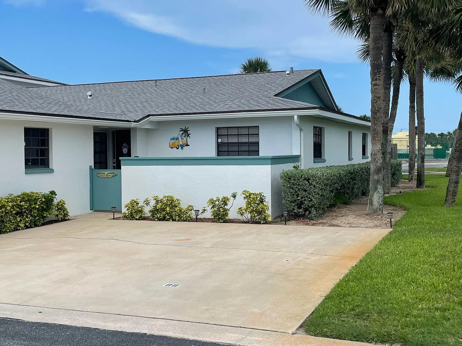 2 bed, 1196 sqft, $3,000 — Photo 3