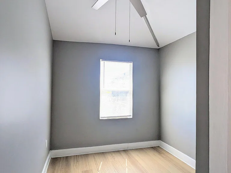 1303 Fletcher Ave #2 — Photo 6