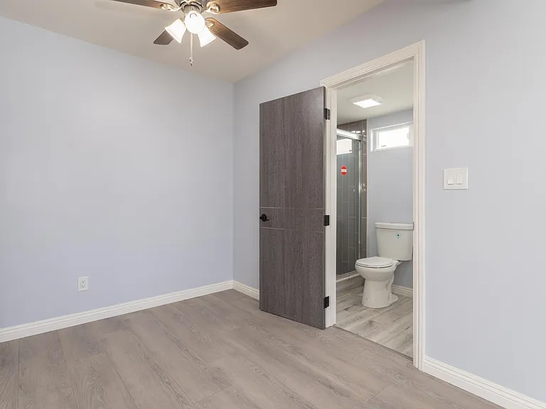 12675 Pierce St — Photo 11