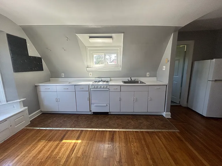 3308 Hamilton St #7 — Photo 2