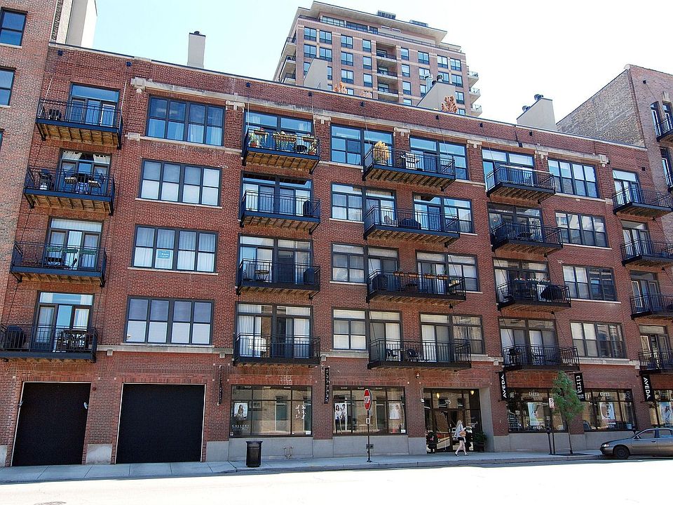 1st image of 375 W Erie St APT 313