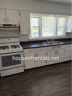 107 East Vermont Street - 1 — Photo 3