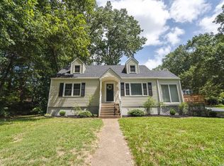 11517 Cliff Lawn Dr, Chester, VA 23831