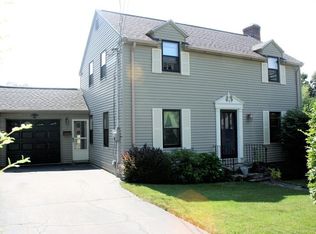 2 Chevy Chase Rd, Worcester, MA 01606