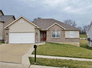 3137 Pin Oak Terrace Ct, Saint Louis, MO 63129