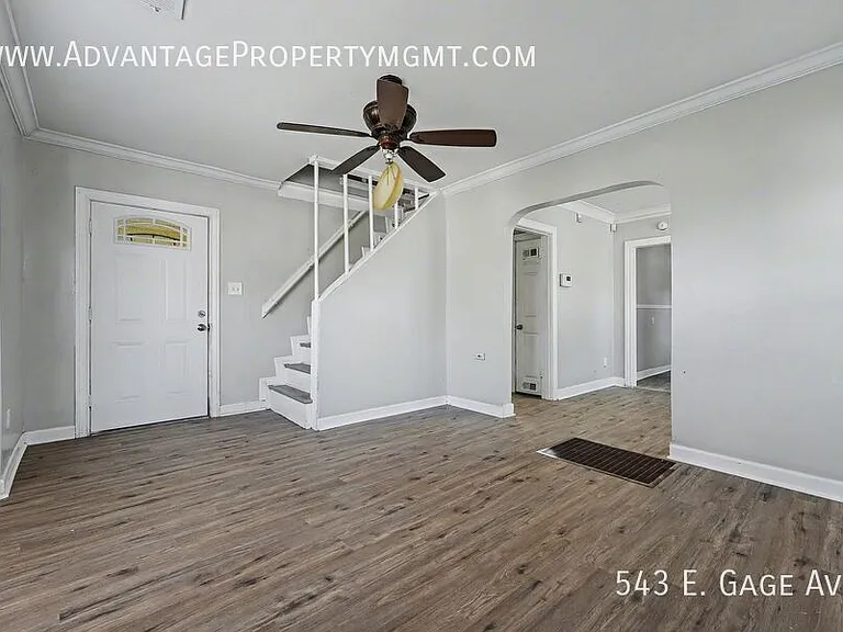543 E Gage Ave — Photo 5