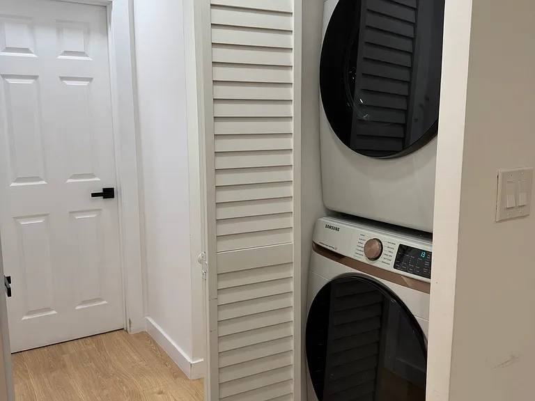 2110 Bimini Dr — Photo 15