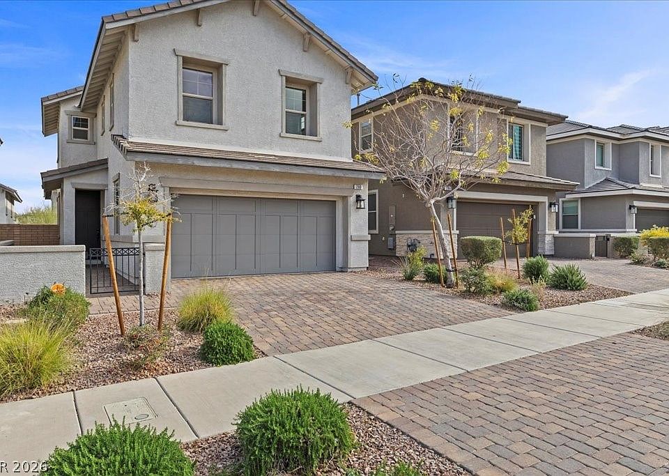 1st image of 290 Cape Seville Pl