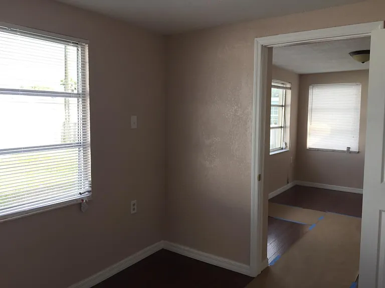 5204 Forest Hills Dr — Photo 21