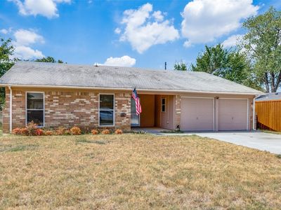 4504 Windy Ln, Forest Hill, TX, 76140