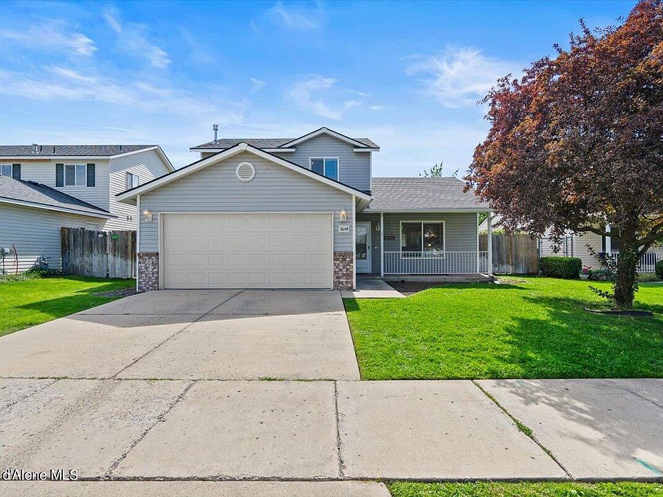 1st image of 3049 E Lapis Ave