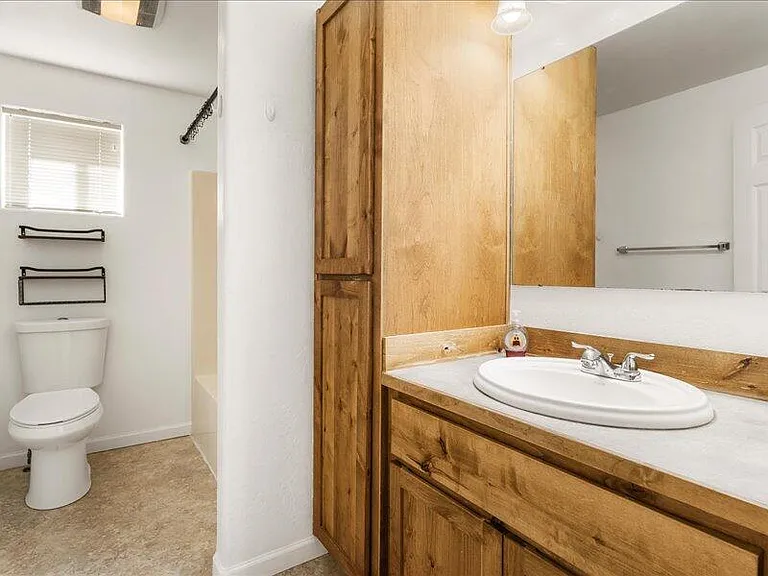 52459 Medill Ct — Photo 11