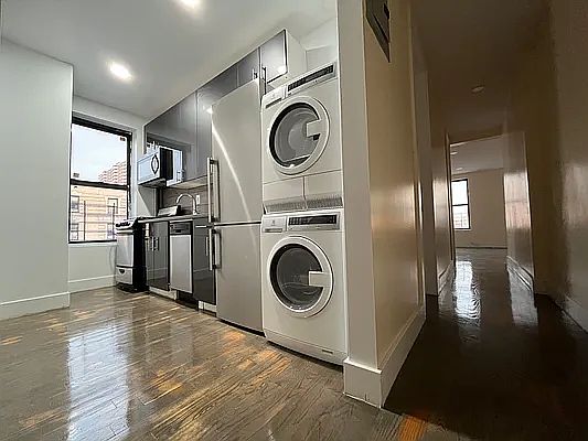 1st image of 200 W 145th St APT 14