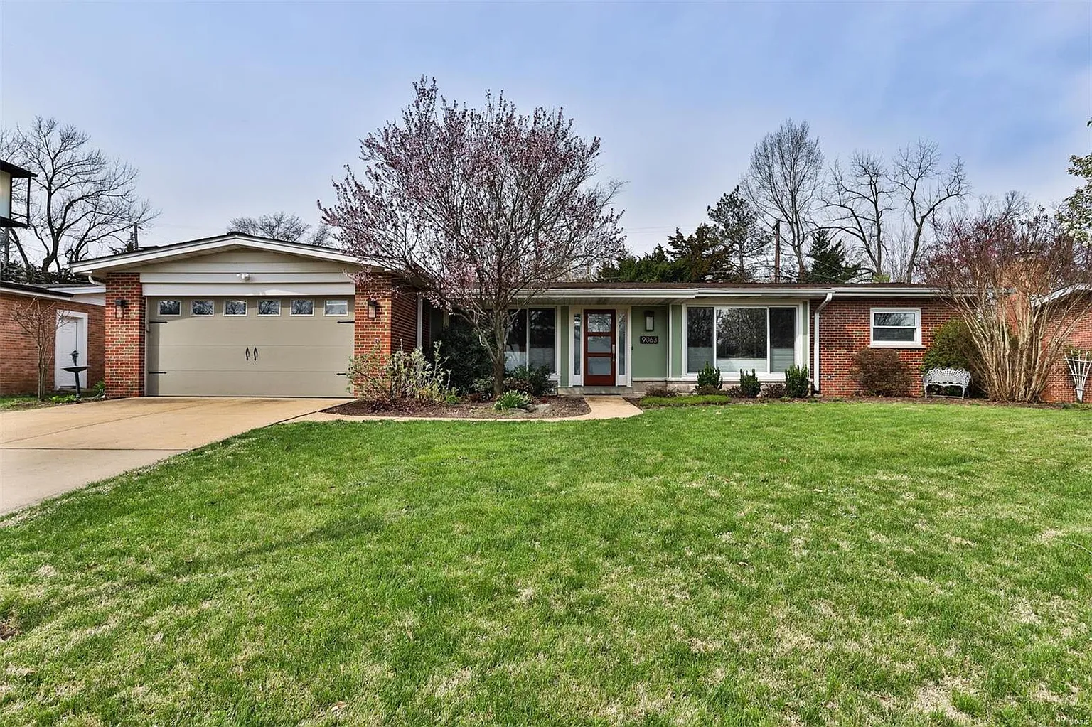 9063 Crest Oak Ln photo 1