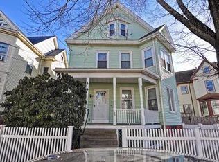 35 Bartlett St, Somerville, MA 02145