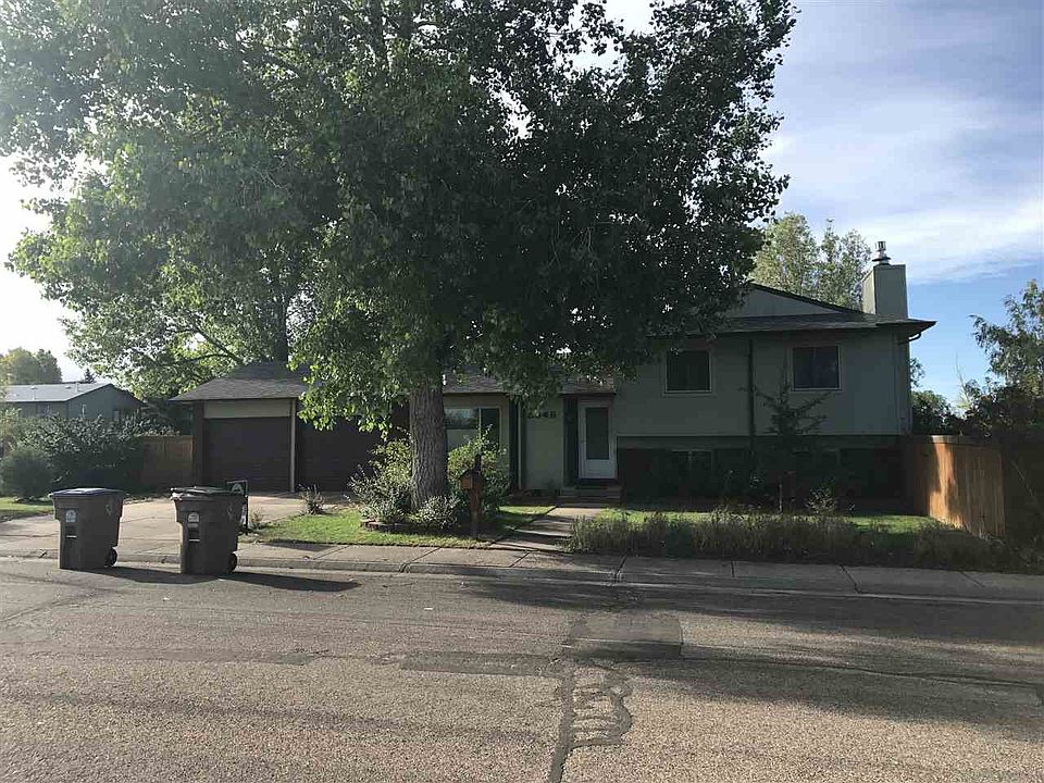 1st image of 3948 Alta Vista Dr