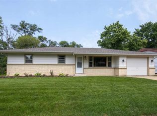 2408 Devon Ave, Loves Park, IL 61111