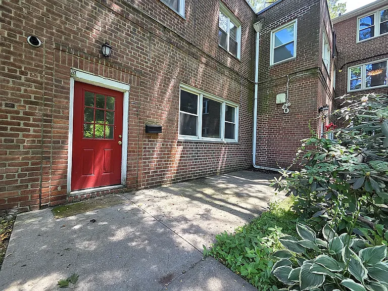 4601 Henry Hudson Pkwy #C5 — Photo 6