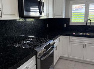 32790 Aurora Vista Rd, Cathedral City, CA 92234